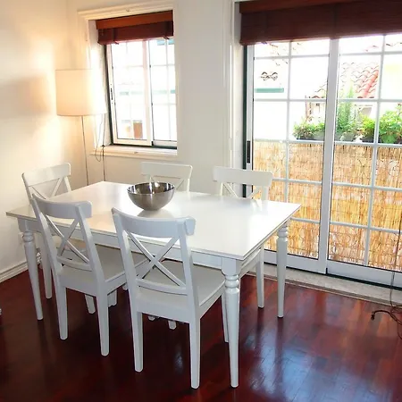 Apartment Jardim Botanico Typical Lisbon