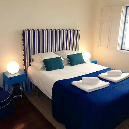 Apartment Jardim Botanico Typical Lisbon